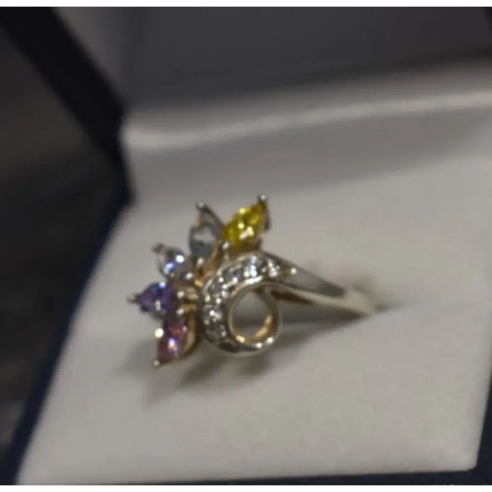 925 Sterling Silver Multicolor CZ Ring Size 9